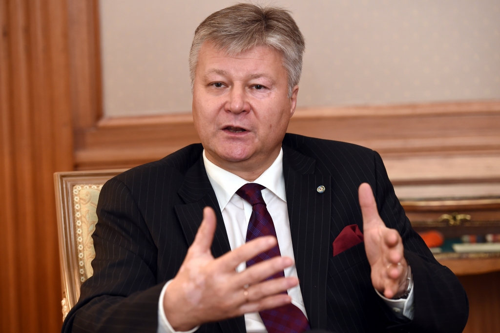 Vēstnieks: Krievijas ekonomiskā situācija ir diezgan dramatiska