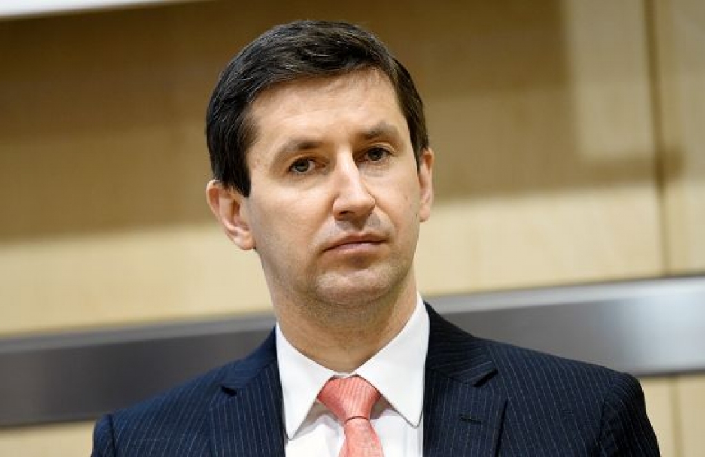 Dombrovskis: Ir jānotiek smagai sarunai