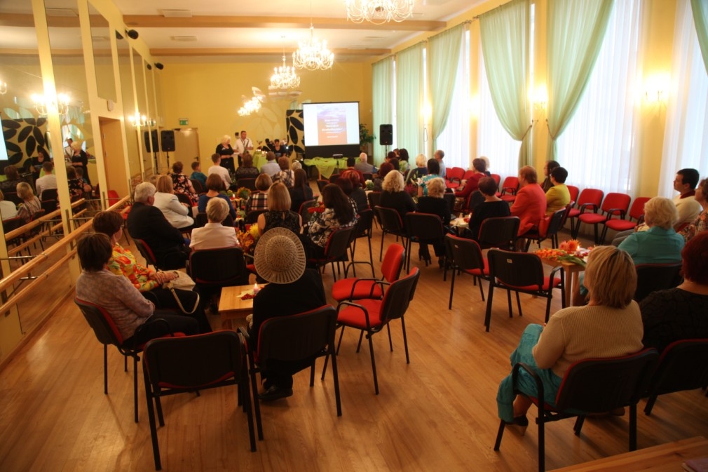 Foto: Daigas Kalinkas grāmatas "Manā dārzā līst mīlestības lietus" atvēršanas svētki