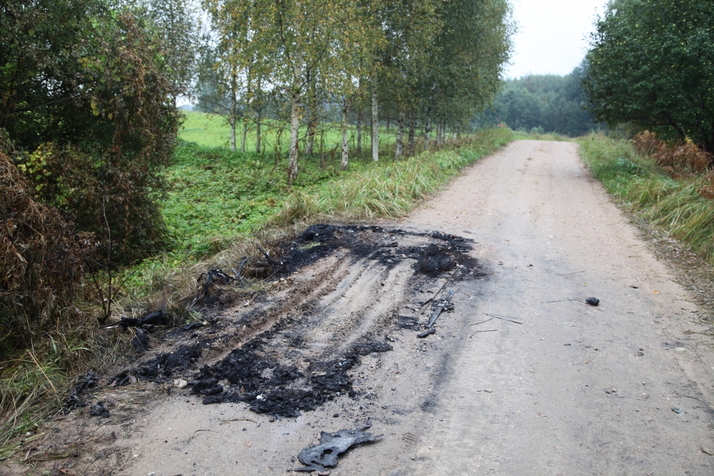 Skata krimināllietu par autovadītājas slepkavību