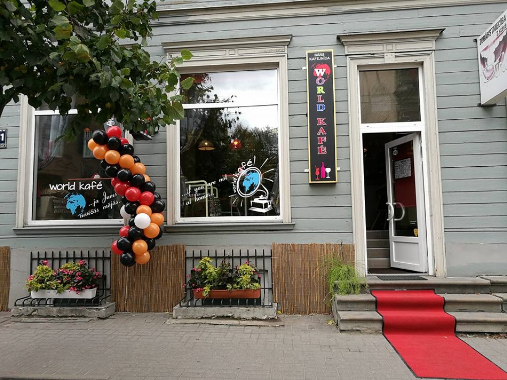FOTO: Rīgā atklāj World Kafe