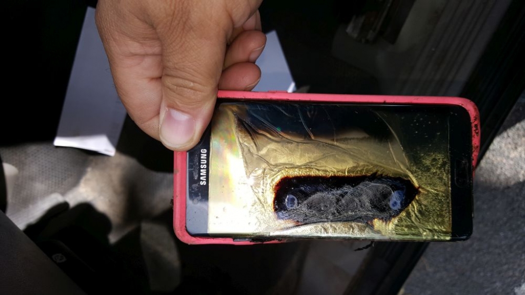 Samsung drošības apsvērumu dēļ aptur Galaxy Note 7 tirdzniecību un apmaiņu