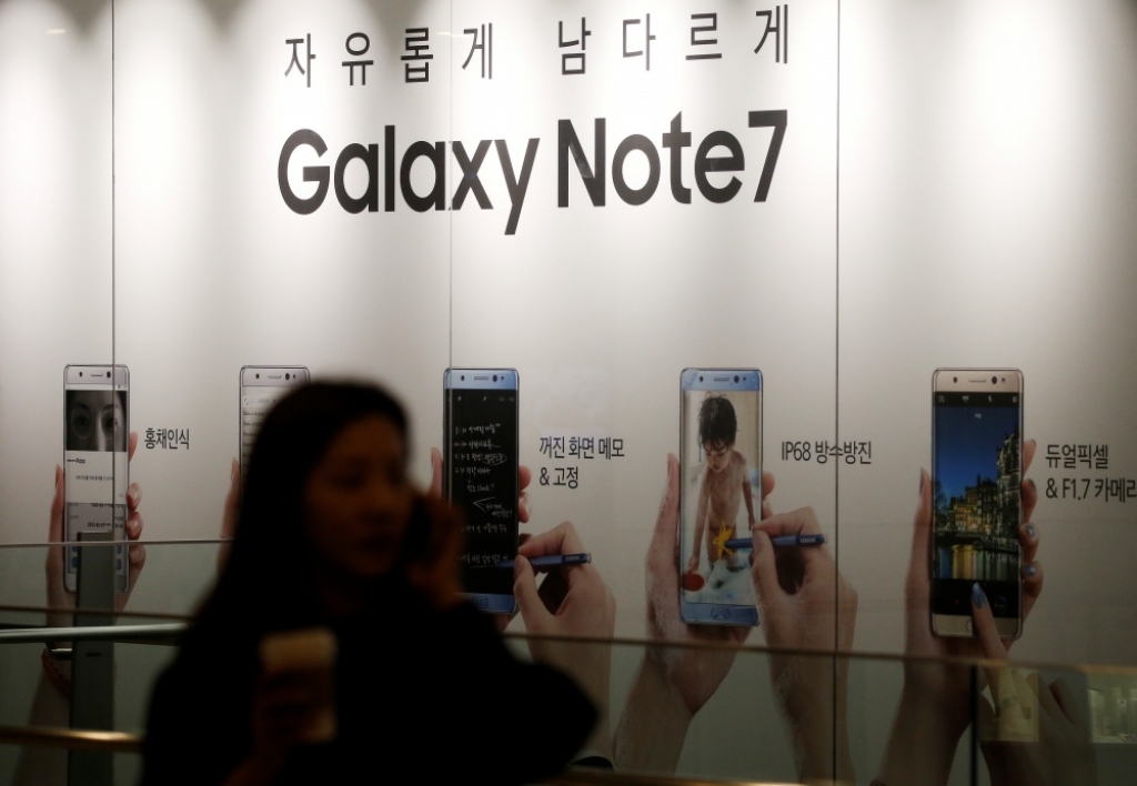 Galaxy Note 7 neveiksmes pamatīgi iedragā Samsung akcijas cenu