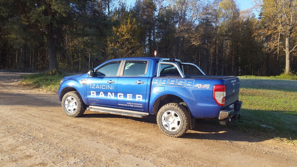 Ford Ranger uzspodrina kabīni