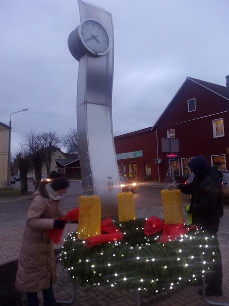 Gulbeniešiem atkal ir kopīgs adventes vainags