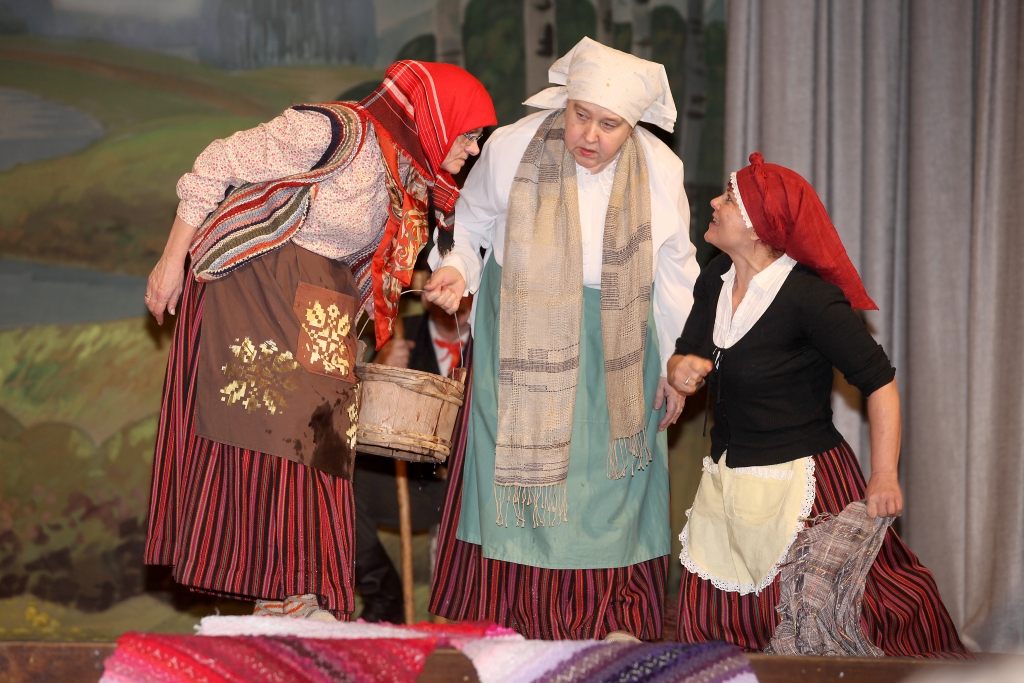 115. jubileju svin ar teātri, pankūkām
