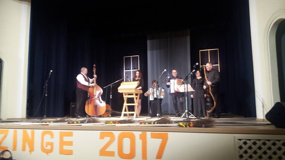 Lizumnieši piedalās 15.Ziņģētāju un stāstnieku vakarā