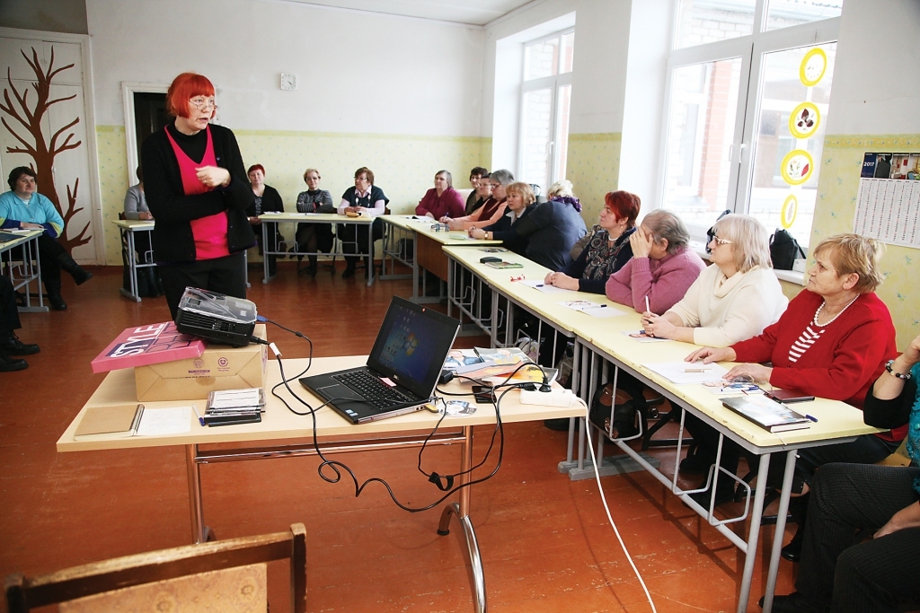 Invalīdi apgūst aktiermākslu