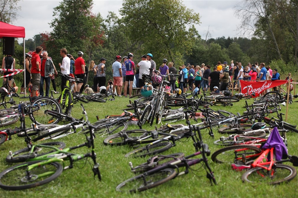 Foto: Šķūnenieku kauss. Triatlons