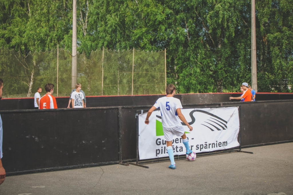 Spraigās cīņās noslēdzas “1st PLACE” sporta sacensību otrā sezona