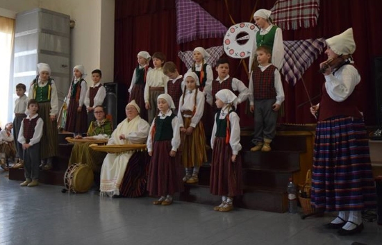 Sadzied folkloras kopas 