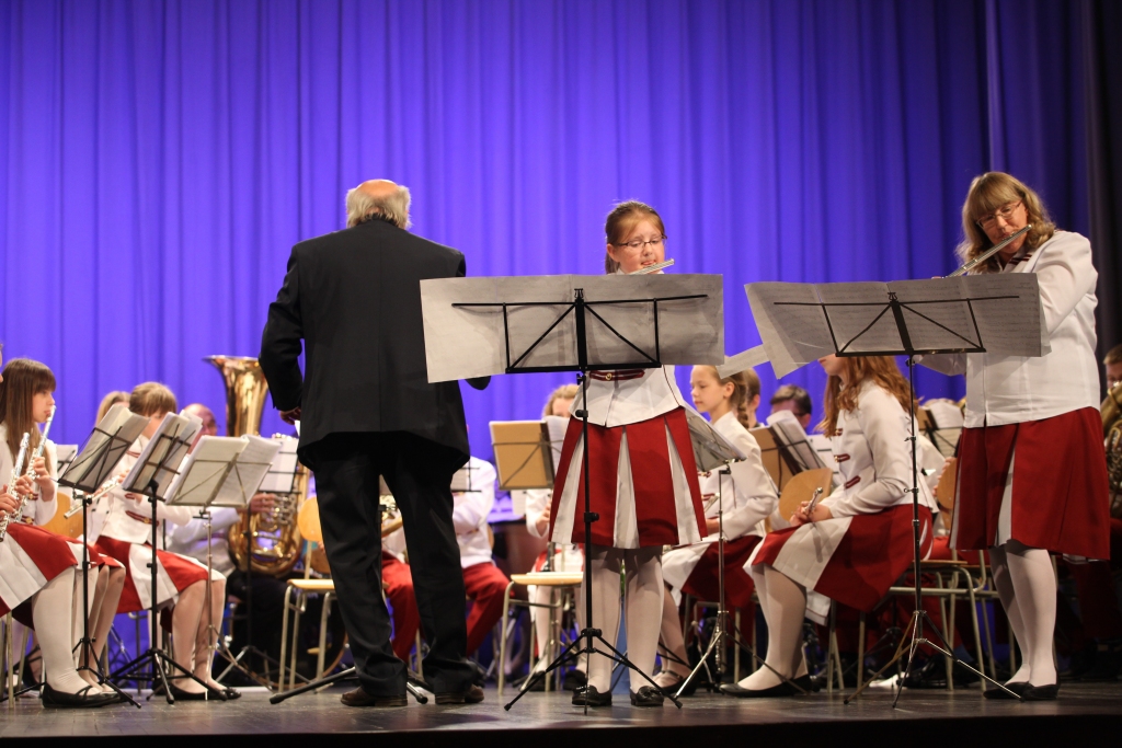Veiksmīgi muzicē Latvijas pūtēju orķestru konkursā