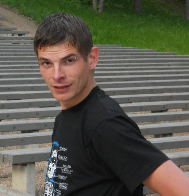 Jau nedēļu atrodas bezvēsts prombūtnē