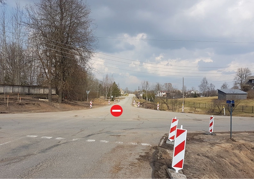 Gulbenē slēdz satiksmei Naglenes un Miera ielas posmus