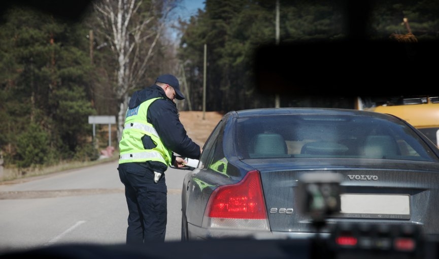  Kampaņā EDWARD: uz Latvijas autoceļiem aizvada dienu bez bojāgājušajiem (papildināts)