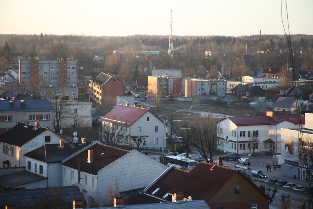 Dome plāno piedāvāt nodokļa atlaidi vairākām iedzīvotāju grupām