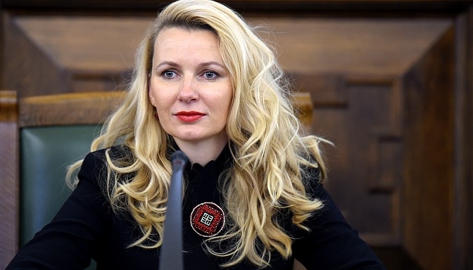 Ar skatu tikai un vienīgi uz Rietumeiropu: “Jaunā Vienotība” nemaina politiku, tikai pārkārto savas rindas