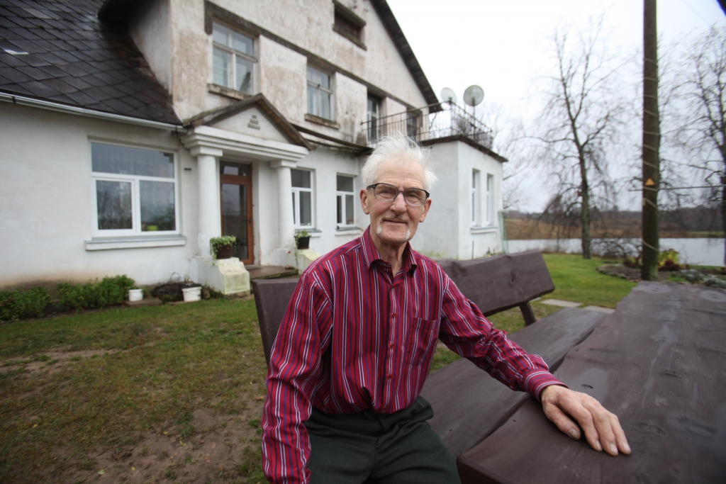 Apliecina latviskās kultūras vērtības