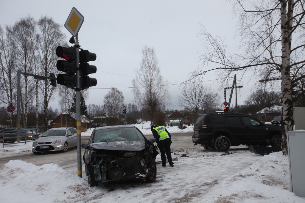 Aicina atsaukties avārijas aculieciniekus