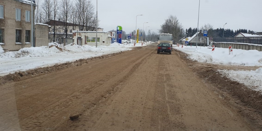 Pašvaldība skaidro par situāciju Brīvības ielas posmā Gulbenē 