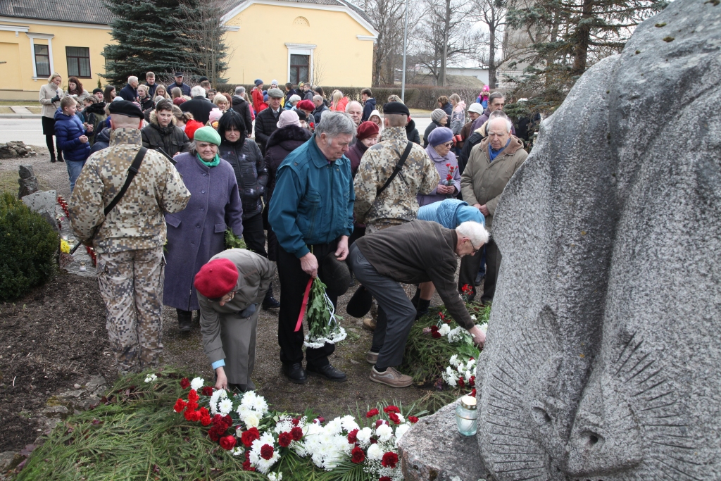 Atceras Latvijas vēstures tumšāko lappusi