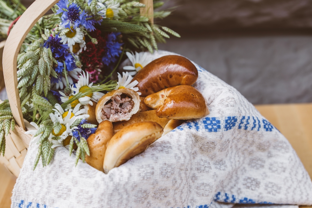 Tradicionāli un ne tik tradicionāli Jāņu pīrādziņi