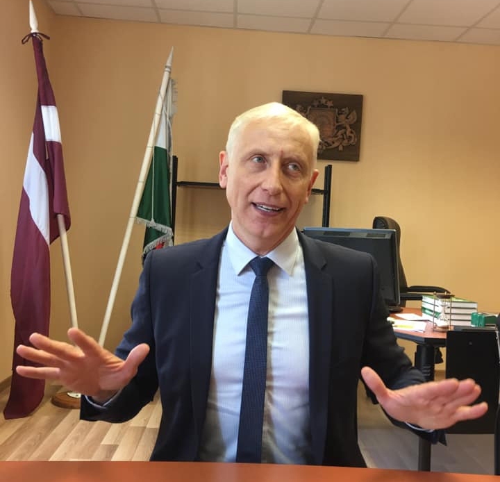 KNAB administratīvi soda Normundu Audzišu