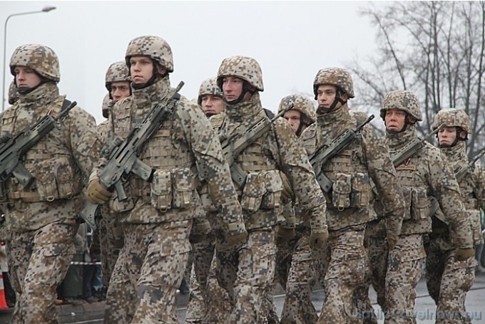 Militārās pamatmācības kursu Alūksnē absolvēs 21 jaunais karavīrs