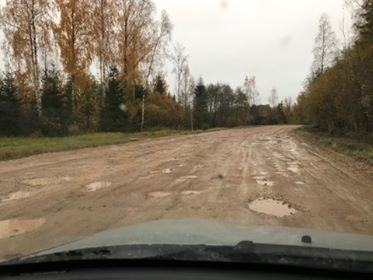 VIDEO: tā šajās dienās izskatās ceļa posms Lizums - Tirza