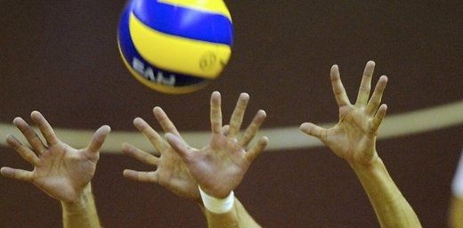 Volejbols: starptautiskā turnīrā veterāniem gulbenieši izcīna 1.vietu