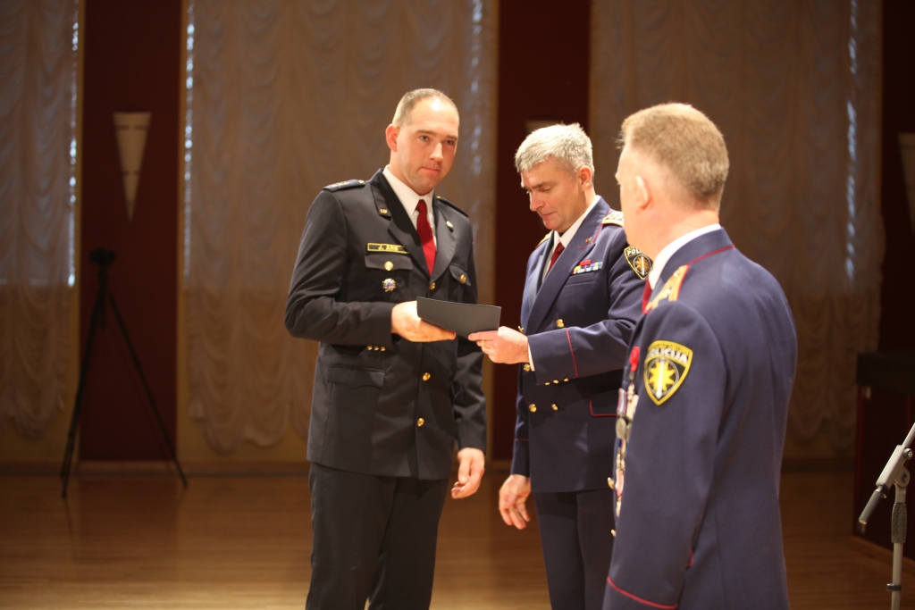 Vidzemes policisti profesionālos svētkus svin Gulbenē