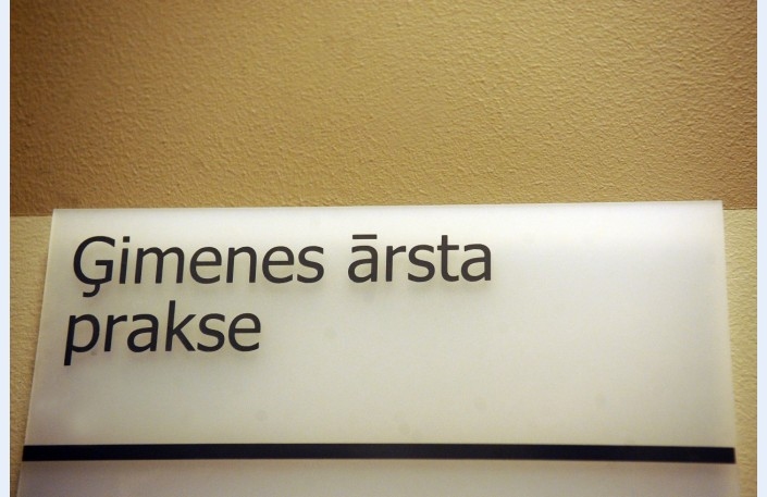Nākamgad ģimenes ārsta apmeklējums daļai iedzīvotāju varētu kļūt dārgāks