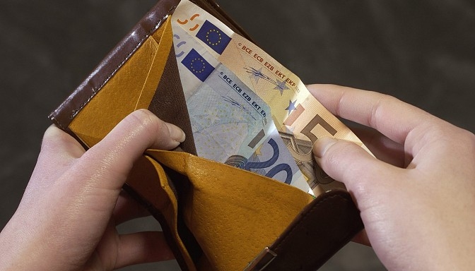 Spēkā stājas daudzas svarīgas izmaiņas likumos un noteikumos. Kurām pievērst īpašu uzmanību? 