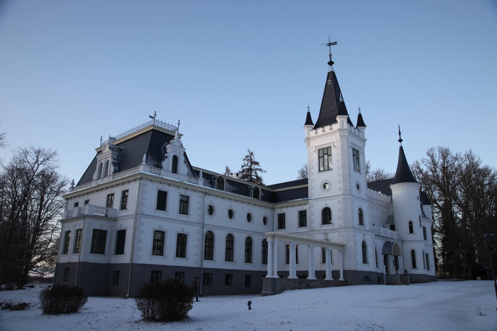Konceptuāli akceptē, lai pils atdzimtu arī iekšpusē