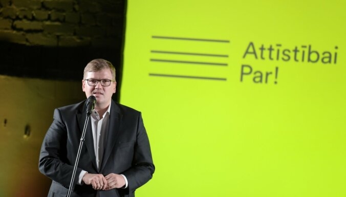 Lielākās partijas pērn ziedojumos saņēmušas 1,2 miljonus eiro, visvairāk ziedots "Attīstībai/Par!"