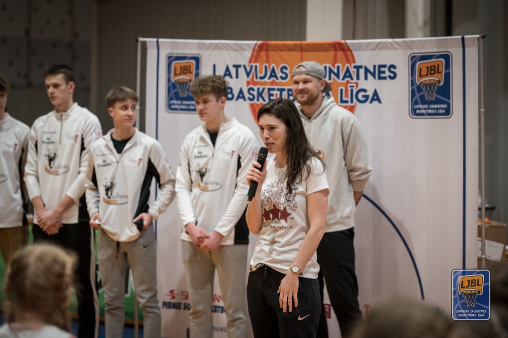 Basketbols: "Sportland" sacesnībās visveiklākie un sportiskākie - Gulbenes novada bērni