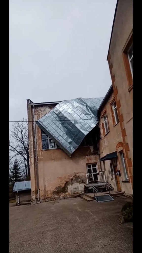 Druvienas pilij liks pagaidu jumtu