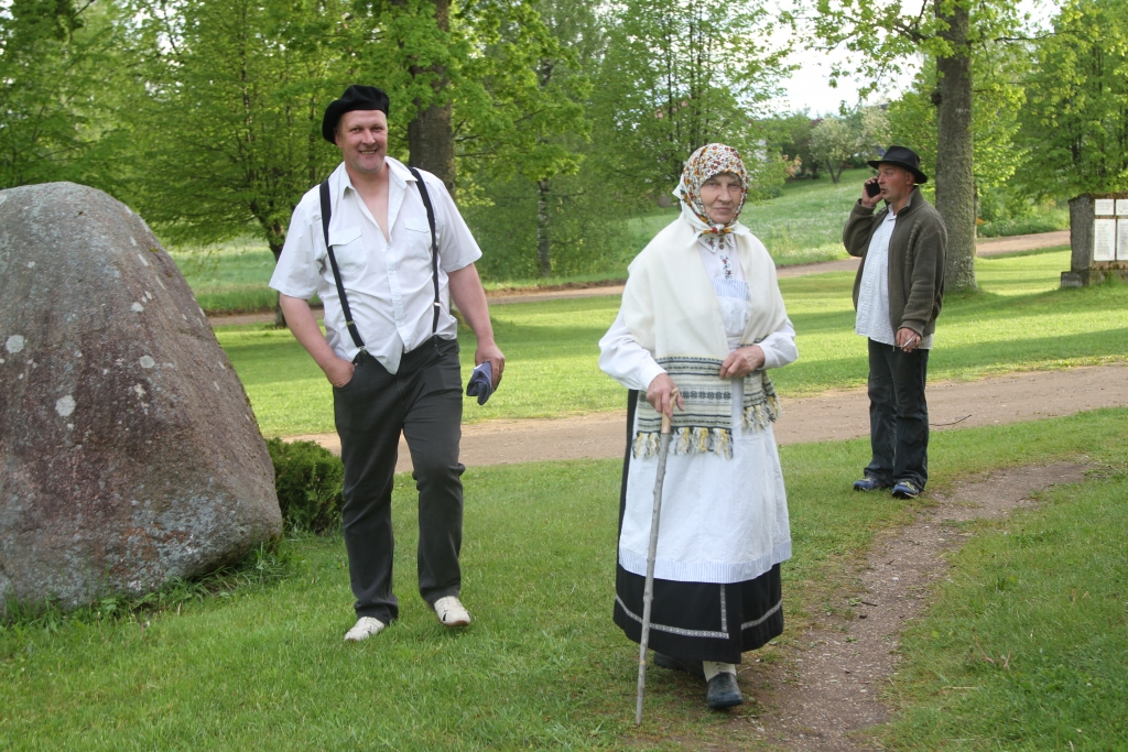 Savs “Limuzīns Jāņu nakts krāsā”