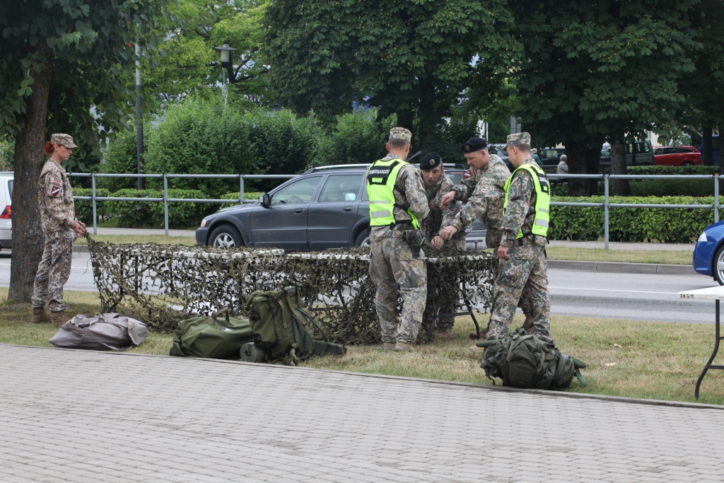 FOTO: Gulbenes pilsētas svētki. Zemessardzes 25.kājnieku bataljona aktivitātes