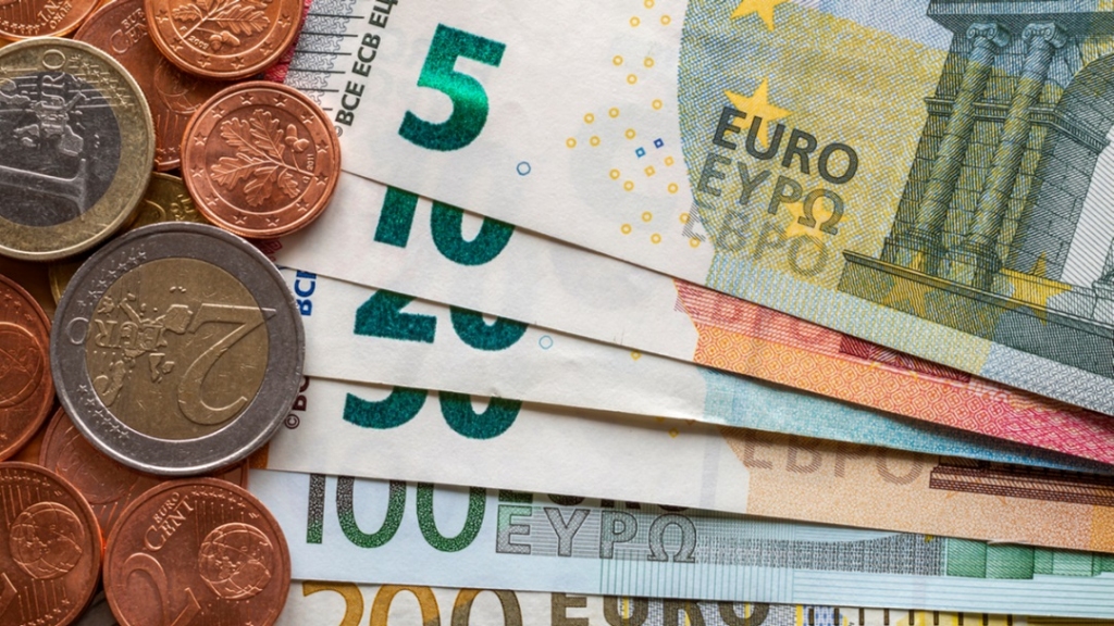 Kāds ir valsts sniegtais finansiālais atbalsts cilvēkiem ar invaliditāti?