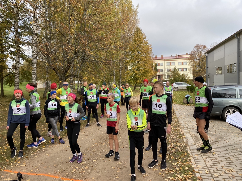 Galgauskā  35 dalībnieki “ieskrien rudenī”