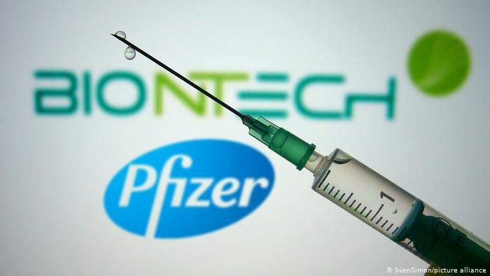 Eiropas Zāļu aģentūra apstiprina "Pfizer" un "BioNTech" Covid-19 vakcīnu