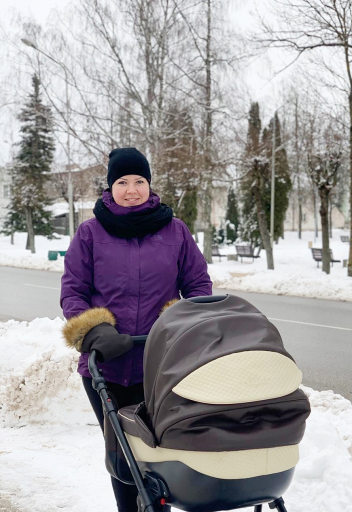 Jaunā māmiņa pirmā pieveic 100 kilometrus