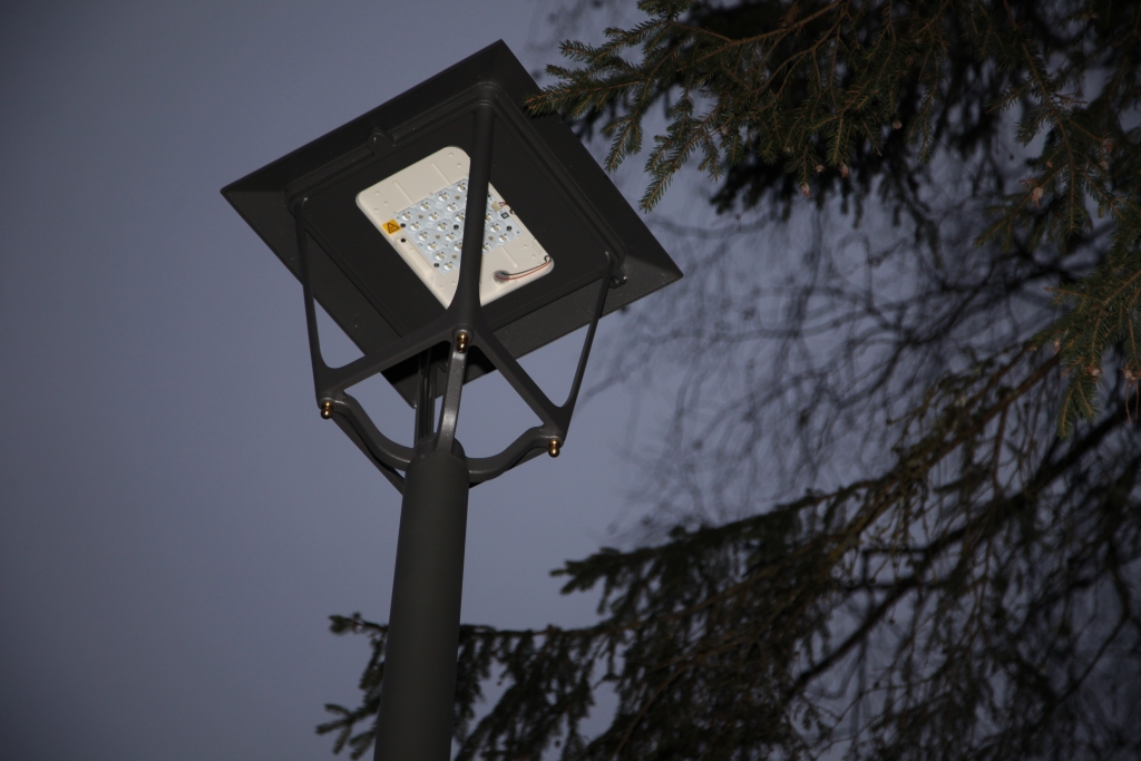 Uzlabos ielu apgaismojumu Gulbenes novada septiņos pagastos
