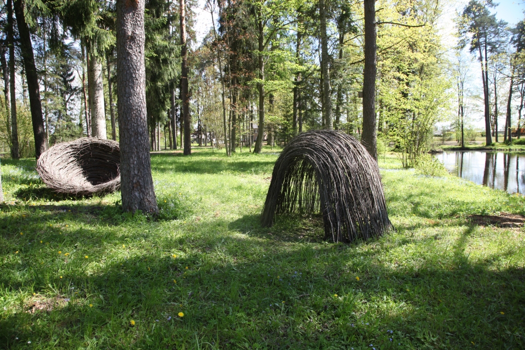 Gulbenē pieaugušie var piedalīties zaļās klases nodarbībā-izzinošā ekspedīcijā Spārītes parkā 