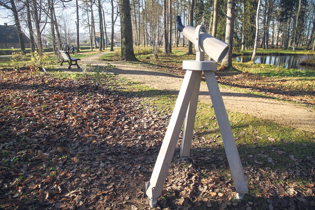 Spārītes parkā – jauni vides objekti