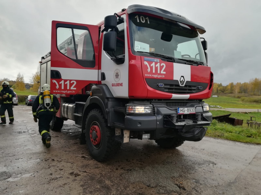 Gulbenē kravas auto gruzd drošinātāja bloks