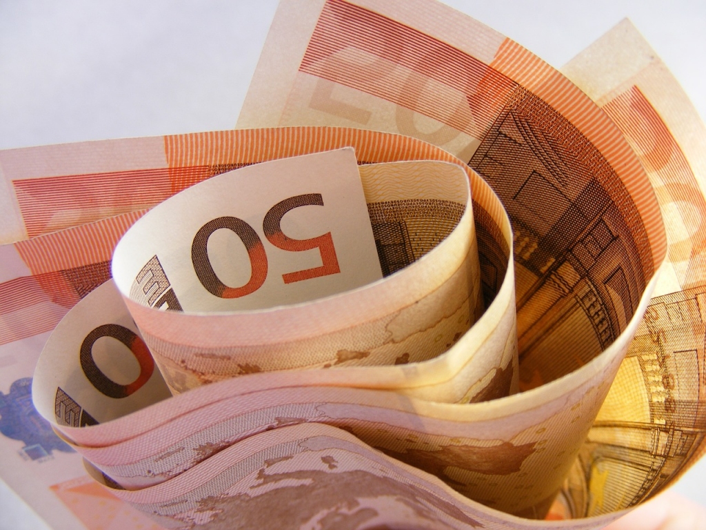 Eiropas Savienības dalībvalstis vienojas par minimālo algu